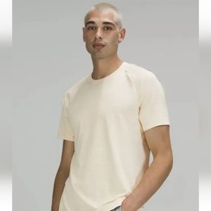 Lululemon Drysense Short Sleeve Size?